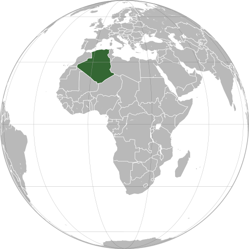 Mapa político, do continente africano, destacando em verde a posição da Argélia.